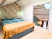 cabane perche duplex st affrique - Bed and Breakfast Saint-Affrique