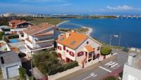 Casa Palheiro Amarelo da Biarritz - Bed and Breakfast Costa Nova