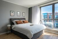 ProperUNIT Big City Lights Apartment with AC - B&B Breslavia
