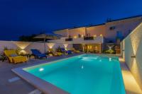 Family house Lea - B&B Krk