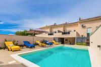 Family house Lea - B&B Krk