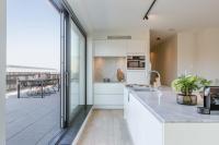 Spacious apartment with beautiful terrace in Ghent - B&B Gand