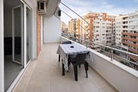 Eni`s Apartments - B&B Tirana