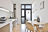 Golondrina - Modern Apt - Near Bioparc by Río Turia Apartments - Bed and Breakfast Valencia