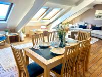 The Studio on the Crescent - Bed and Breakfast Whitby