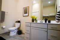 Jungle Jasper Suite - NEW Loft near Massachusetts! - Ferienwohnung Lawrence
