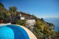 House On The Rocks - Bed and Breakfast Katávolos