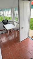 Cozy home stay at a villa with beautiful garden - B&B Mem Martins