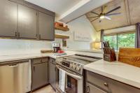 2 Mi to Dorabella Cove: Dog-Friendly Townhouse! - Bed and Breakfast Shaver Lake
