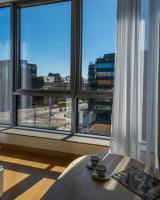 Krawiecka City Stay with Garage ProperUNIT - B&B Breslavia