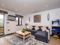 2 Bed in Matlock oc-86418 - Ferienwohnung Wirksworth