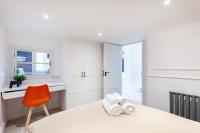 Two bedroom apartment next to Paddington St - B&B London
