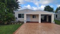 NMB House Park Beach Nearby - B&B North Miami Beach