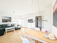 Urlaubsmagie - Ferienwohnung Himmelblau - Balkon, Gemeinschaftsgarten, Sauna und saisonaler Pool - Ferienwohnung Sebnitz