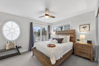Parkside Downtown Retreat - Walkable - B&B Traverse City