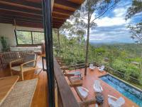 Escpate al Bosque Villa Completa Piscina BBQ Hasta 12 Huspedes - Bed and Breakfast Jarabacoa