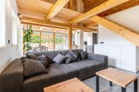 Evergreen Haven Apartment - Terrace & BBQ - B&B Kostel