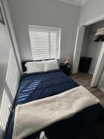 Modern Luxe Retreat FREE Parking King Beds - Chambres d'hôtes Charlotte