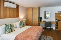 Luxury King Suite 8