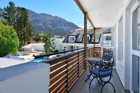 Luxury King / Twin Room 10