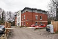 Near Old Trafford - Parking - WiFi - Sleeps 5 - B&B Manchester