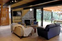 Avandaro Cozy Cabin Great Family Space - B&B Valle de Bravo