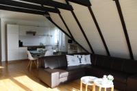 Moderne FeWo mit Balkon in ruhiger Lage - B&B Grömitz