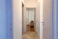 Veltro House - ampio appartamento x6, bagno con vasca in camera - B&B Trieste
