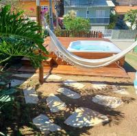 Casa brasileira frente mar com SPA e estacionamento - Chambres d'hôtes Florianópolis