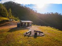 Aurora Summit by Tiny Away - B&B Macksville