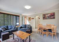 Camelia Place, Bright - Ferienwohnung Bright