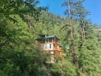 Bhindeshi Tara Stays Jibhi Mihar - B&B Jābo
