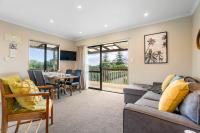 Bayview Cottage - Whakamarama Holiday Home - B&B Whakamarama