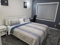 Blessed Family Home -3Bed rooms-3washrooms - Chambres d'hôtes Edmonton