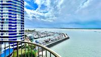 Broadwater Shores Waterfront Apartments - B&B Gold Coast