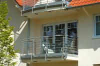 Ferienwohnung Juliane in der Villa zum Kronprinzen direkt gegenüber der Saarow Therme - Chambres d'hôtes Bad Saarow