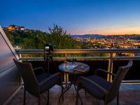 Hotel Villa Harmony - Panoramic View & Free Parking - B&B Sarajevo