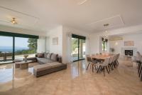 Sea View Maisonette With Shared Pool 