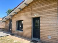 Maison indépendante équipée avec 2 suites parentales et un canapé lit au salon - Chambres d'hôtes Saint-Gervais