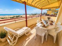 Villa Nave Trilocale con Terrazza Frontemare - Agenzia Cocal - Chambres d'hôtes Caorle