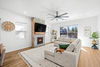 Modern Escape with Hot Tub Breathtaking Views - B&B Flagstaff