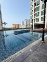 The Pool Nest Jelutong Strait Garden - B&B Jelutong