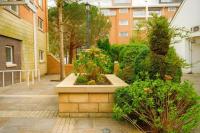 Sleeps 4 - Parking - Wifi - B&B Cardiff