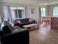 Central, Tidy and Private 3 Bedroom - B&B Atherton