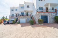 Cubo's Chaparral Townhouse & Community Pool - B&B Mijas Costa