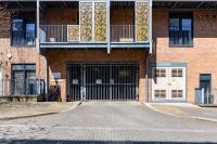 Beautiful Flat • City Centre • Balcony • Secure Parking • Sky TV • Super-Fast WiFi • Yoko Property - B&B Milton Keynes