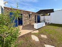 Charmante maison au calme 3 chambres pour 6 personnes à 150m de la plage des Vieilles - Chambres d'hôtes La Croix
