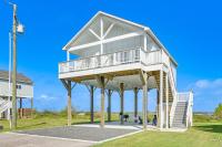 Sleek Home w/ Community Perks on Bolivar Peninsula - B&B Crystal Beach