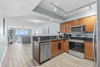 Luxury 3BR Oceanfront Penthouse w Lazy River - Chambres d'hôtes Myrtle Beach