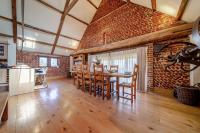 High Barn - B&B Binham